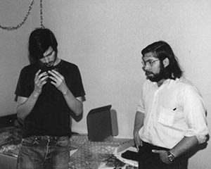 Wozniak y Jobs a la moda de 1976